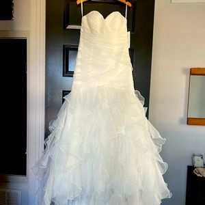 COPY - DAVID'S BRIDAL COLLECTION
organza mermaid wedding dress with lace-up back